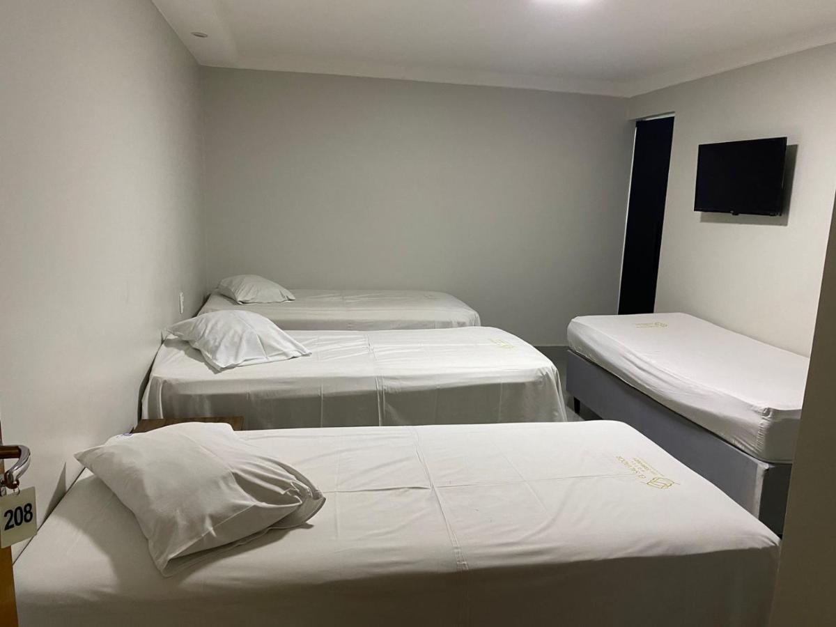 Nasser Hotel Aeroporto Núcleo Bandeirante Dış mekan fotoğraf