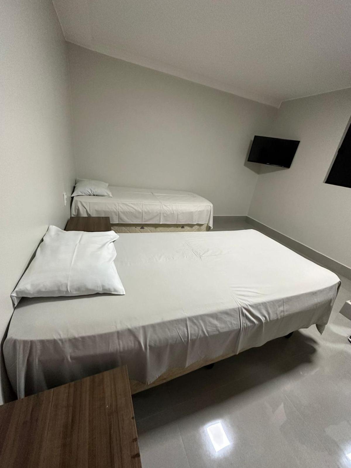 Nasser Hotel Aeroporto Núcleo Bandeirante Dış mekan fotoğraf